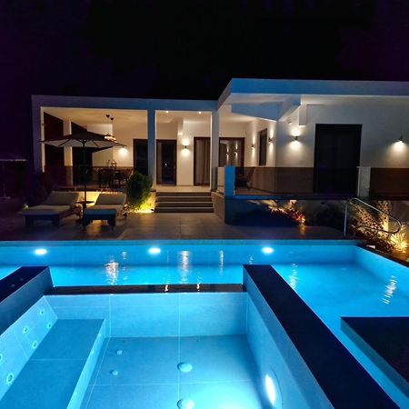 Luxury Villa Anemone With Private Pool Pastida Exteriör bild